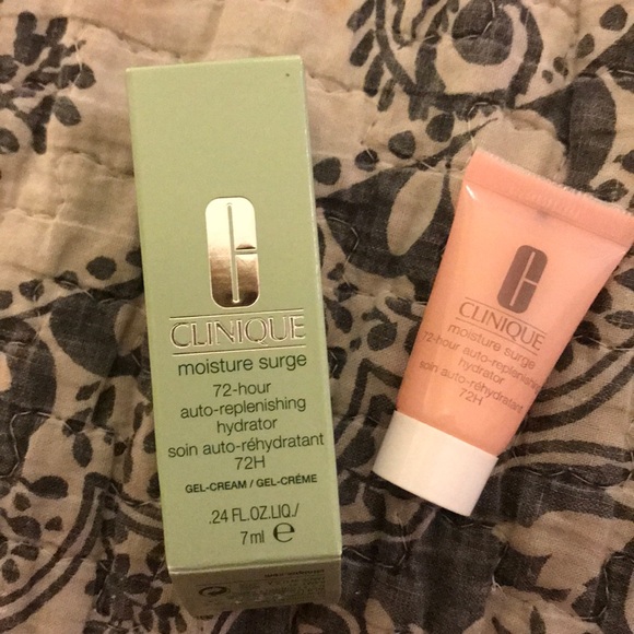 Clinique Other - Clinique Moisture Surge